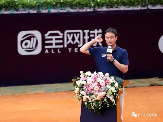 运动员代表宣誓主持词_运动员代表宣誓_运动员代表宣誓词视频