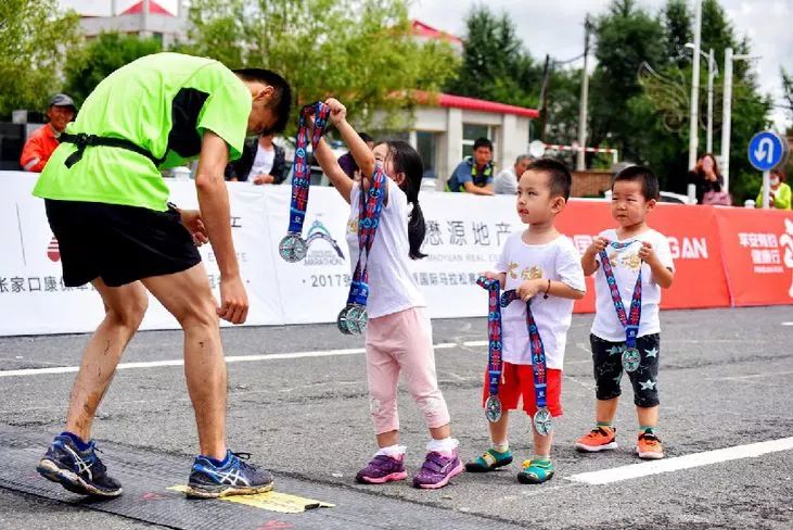 中国首届马拉松_马拉松中国选手排名_马拉松中国记录保持者
