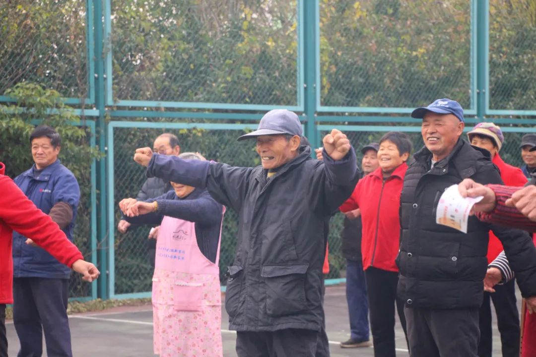 农民趣味运动会_农民趣味运动会宣传标语_农民趣味运动会主持稿