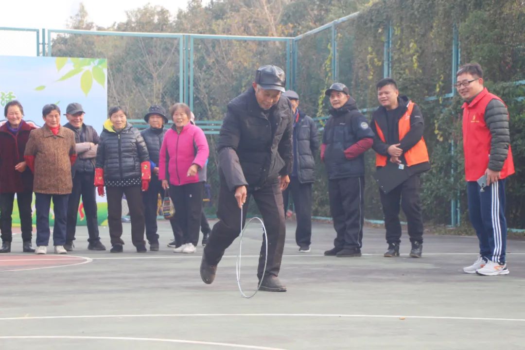 农民趣味运动会主持稿_农民趣味运动会宣传标语_农民趣味运动会